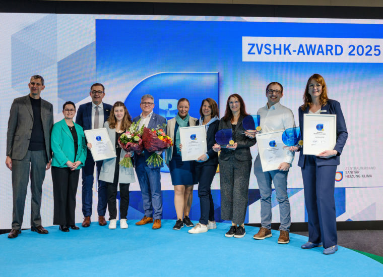 Verleihung des ZVSHK-Awards auf der ISH 2025